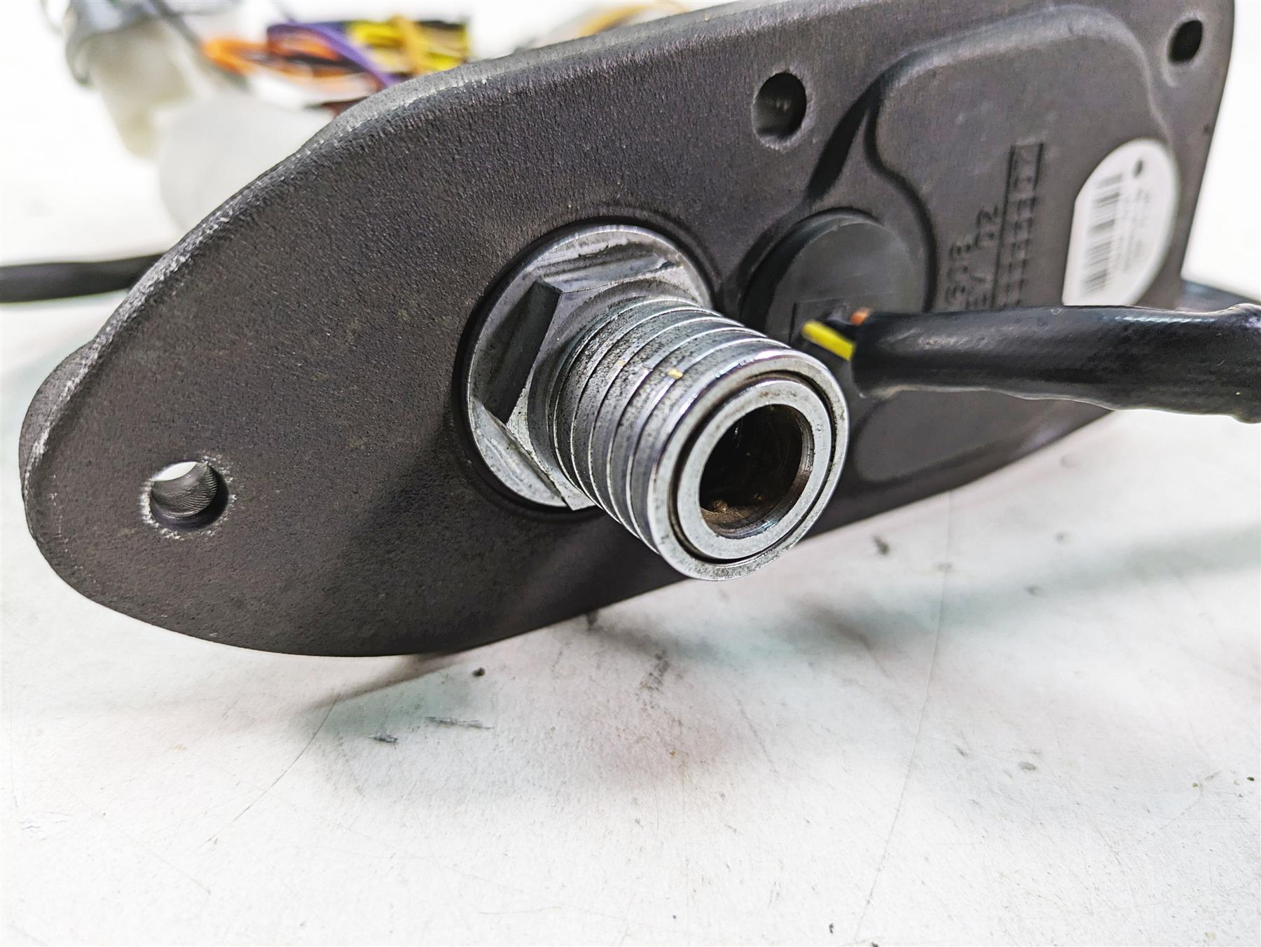 2007 Harley Sportster XL1200 C Fuel Gas Petrol Pump - Tested 75268-07B {{ shop.shopifyCountryName }} - Mototech271
