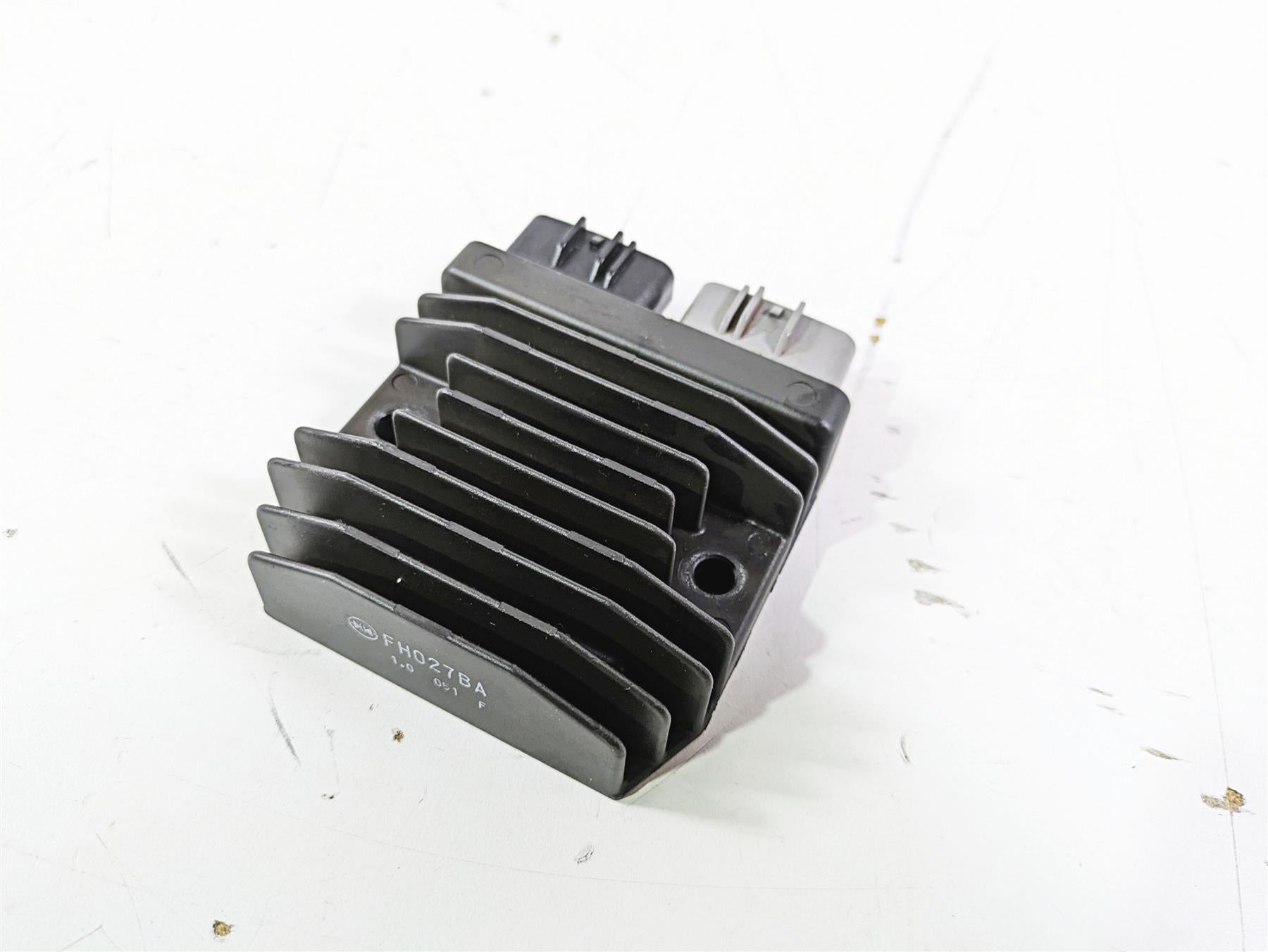 2022 Kawasaki Teryx KRX KRF 1000 C SE Rectifier Voltage Regulator 21066-0771 {{ shop.shopifyCountryName }} - Mototech271