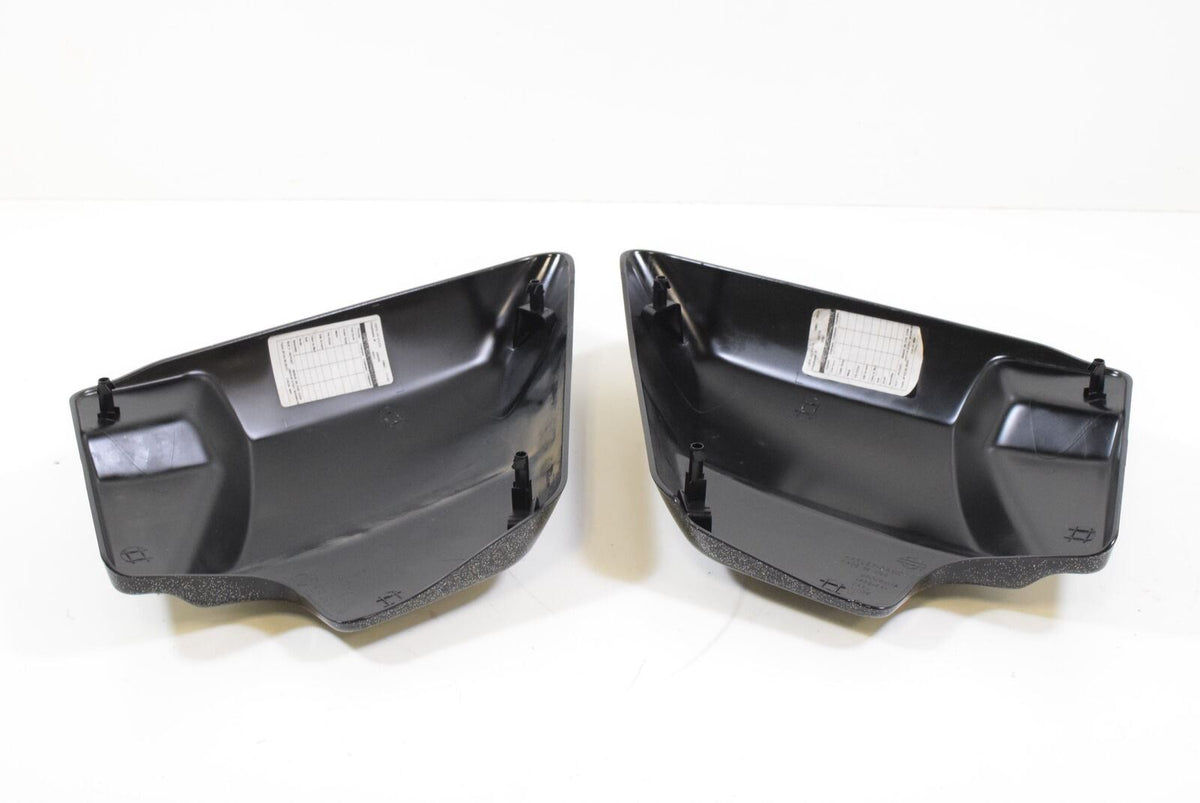 2016 Harley Touring FLHXS Street Glide Special L+R Side Cover SET 57200072EAI {{ shop.shopifyCountryName }} - Mototech271