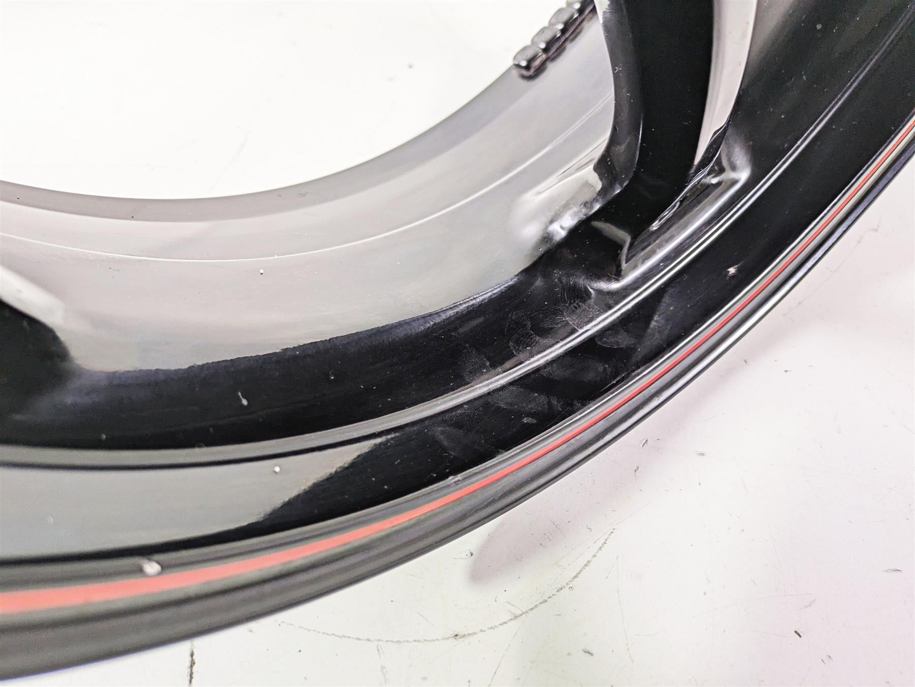 2019 Triumph Speed Triple RS 1050 Straight Rear Wheel Rim 17x6 T2010574 {{ shop.shopifyCountryName }} - Mototech271