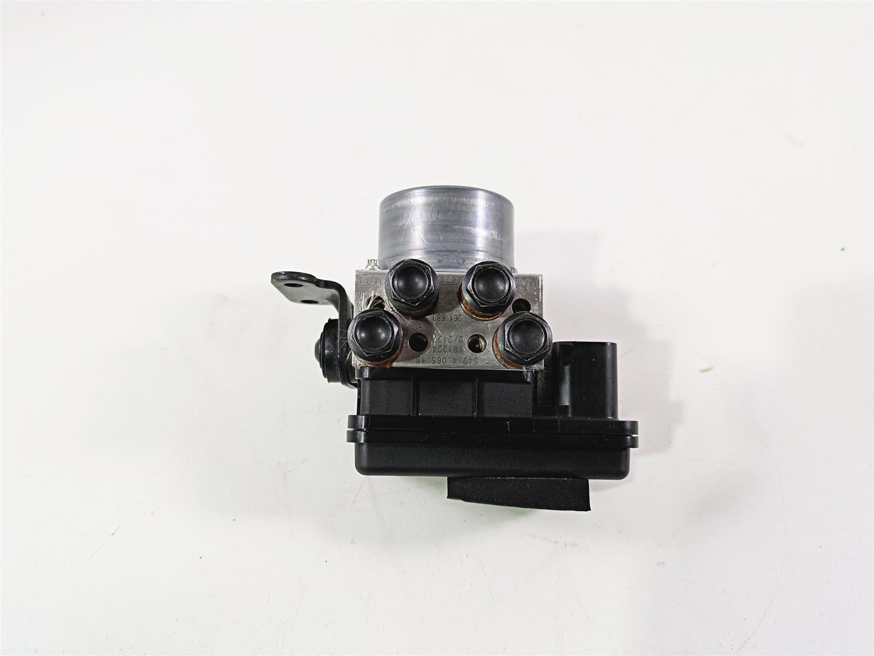 2019 Ducati Supersport 939 S Abs Brake Control Module Unit 54240661B {{ shop.shopifyCountryName }} - Mototech271