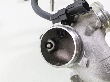 2017 Indian Chieftain Limited Throttle Body & Intake Manifold 5138214 1204685 {{ shop.shopifyCountryName }} - Mototech271