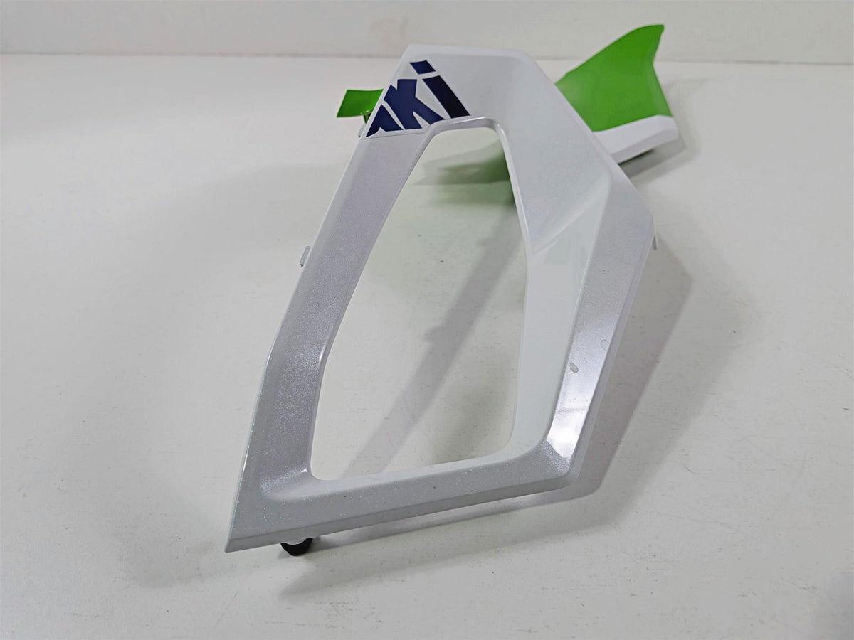 2024 Kawasaki EX500 Ninja 40th An. Left Mid Side Cover Fairing Cowl 55028-0884 {{ shop.shopifyCountryName }} - Mototech271