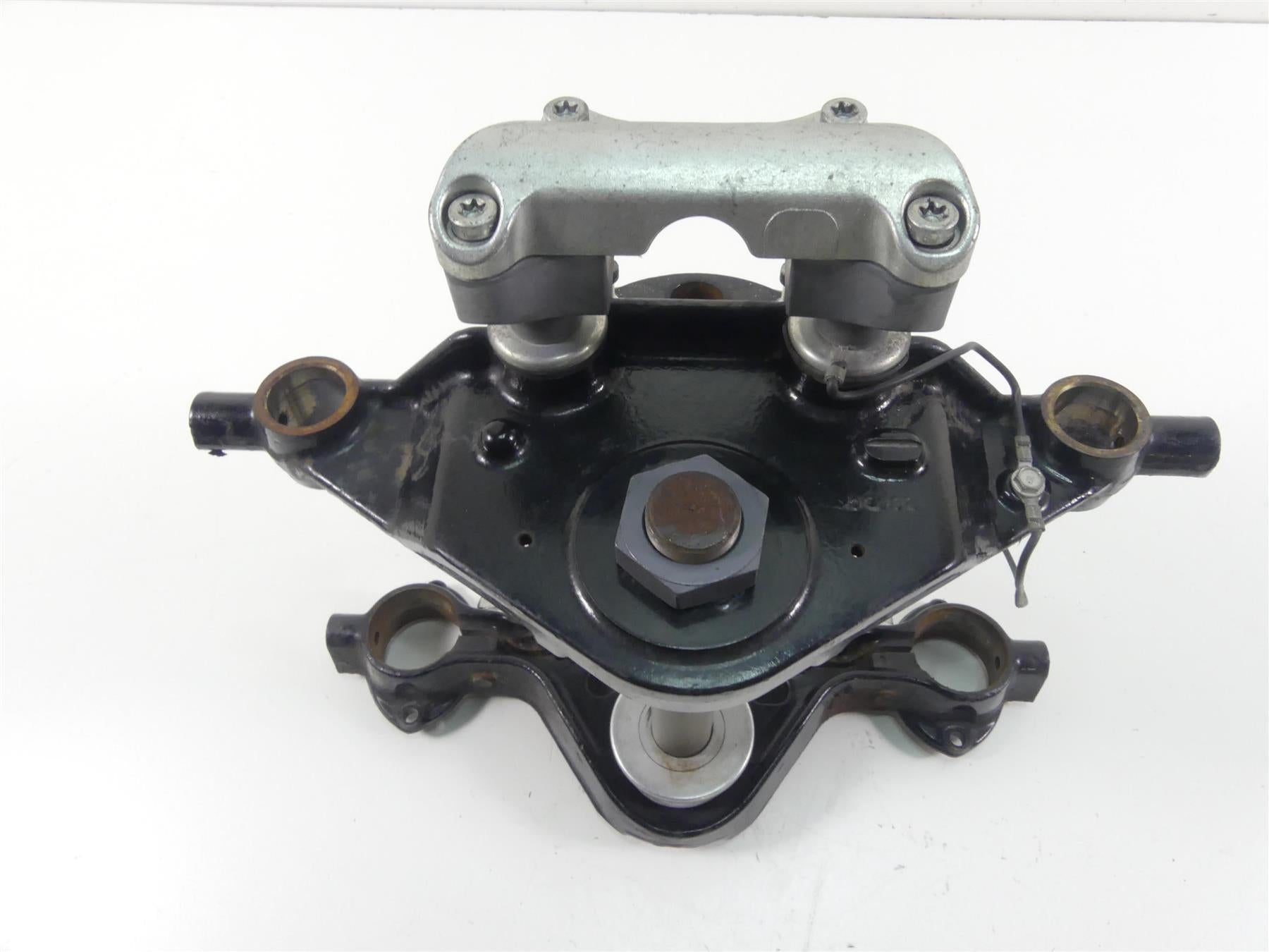 2013 Harley Touring FLTRX Road Glide Triple Tree Riser Clamp Set 45446-09 {{ shop.shopifyCountryName }} - Mototech271