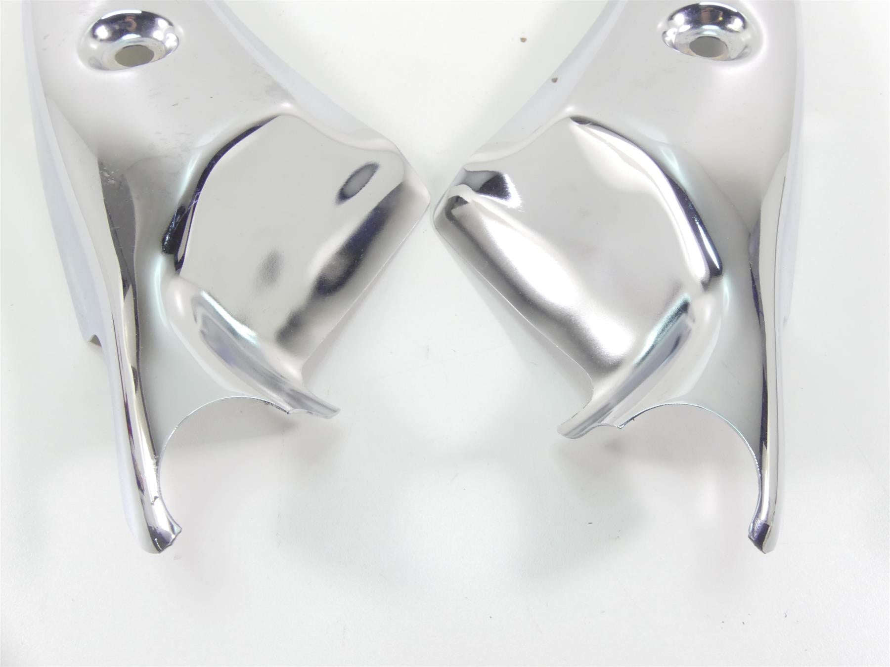 2013 Triumph Rocket 3 Touring Rear Fender Chrome Braces Struts T2306014 T2306024 {{ shop.shopifyCountryName }} - Mototech271