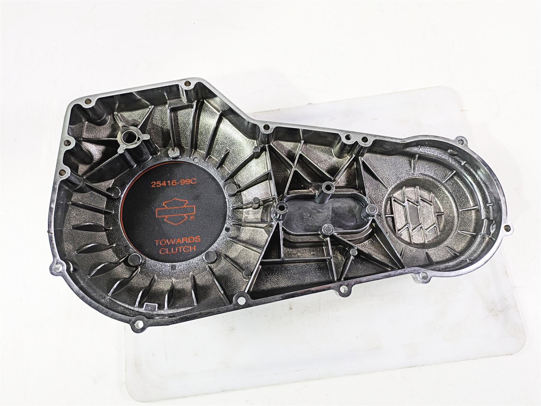 2004 Harley Softail FXSTDI Deuce Outer Primary Drive Clutch Cover 60506-99A {{ shop.shopifyCountryName }} - Mototech271