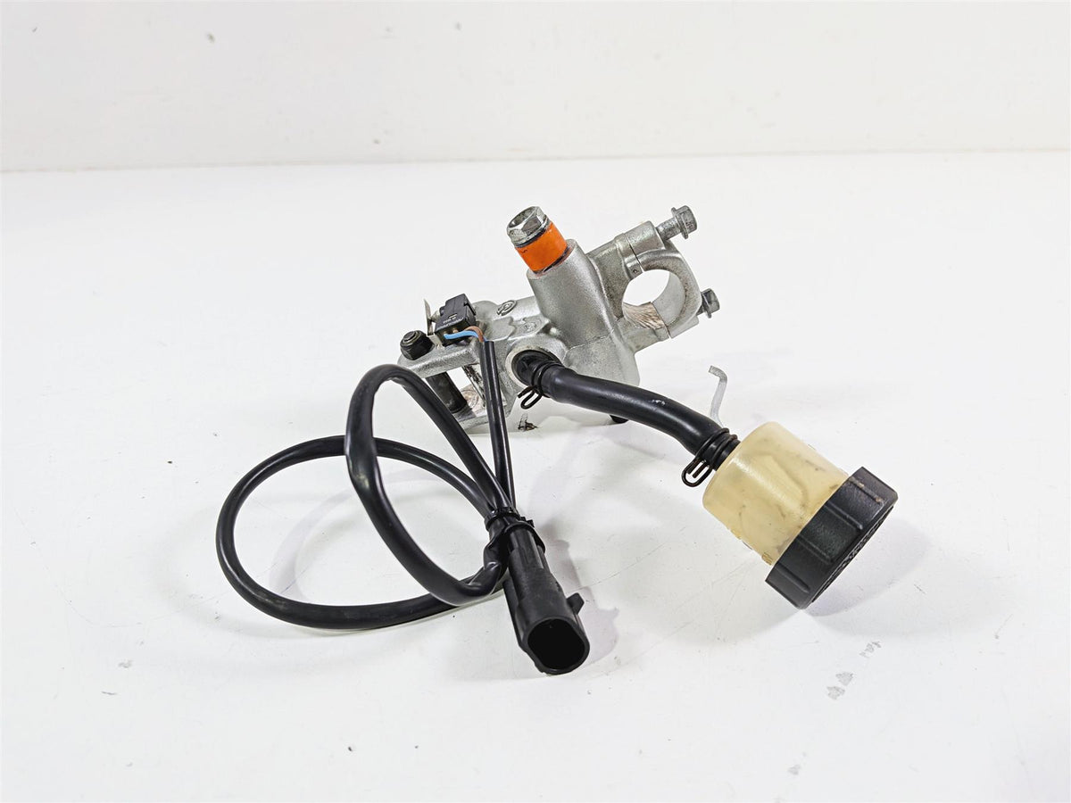 2008 Aprilia RSVR 1000 Factory Clutch Radial Master Cylinder Brembo AP8176193 {{ shop.shopifyCountryName }} - Mototech271