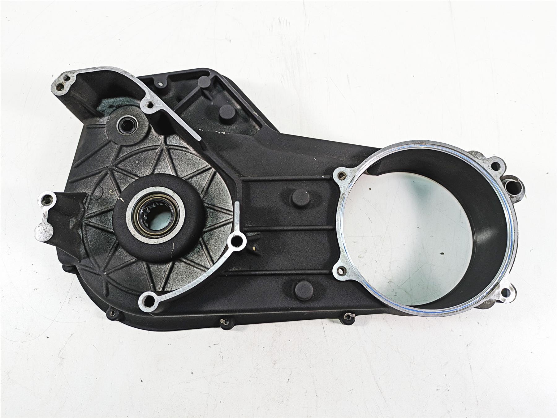 2005 Harley Touring FLHTCUI Electra Glide Inner Primary Drive Cover 60677-01C {{ shop.shopifyCountryName }} - Mototech271
