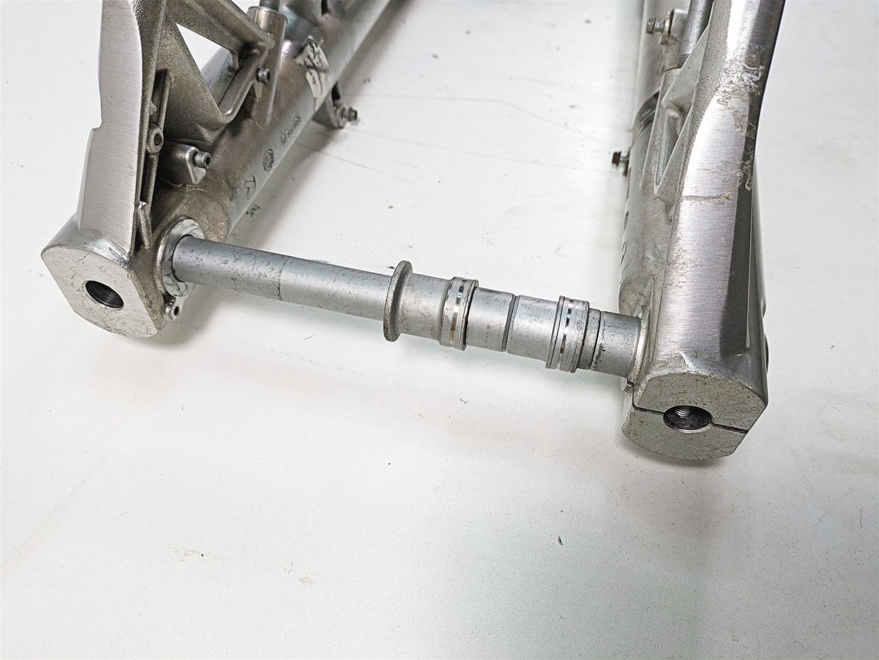 2014 Moto Guzzi California 1400 T Straight Front Fork Triple Tree Set 887512 {{ shop.shopifyCountryName }} - Mototech271