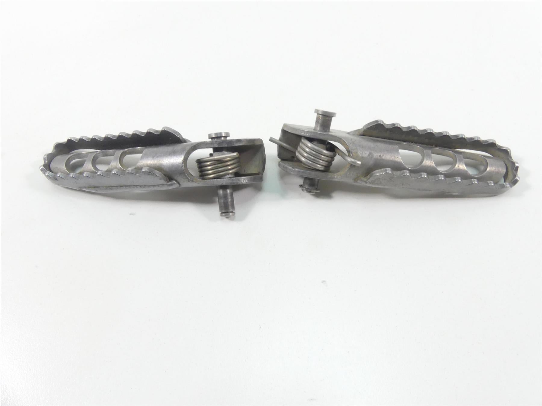 2019 BMW R1250GS K50 Front Rider Driver Footpeg Rest Set 46718526739 46718526740 | Mototech271