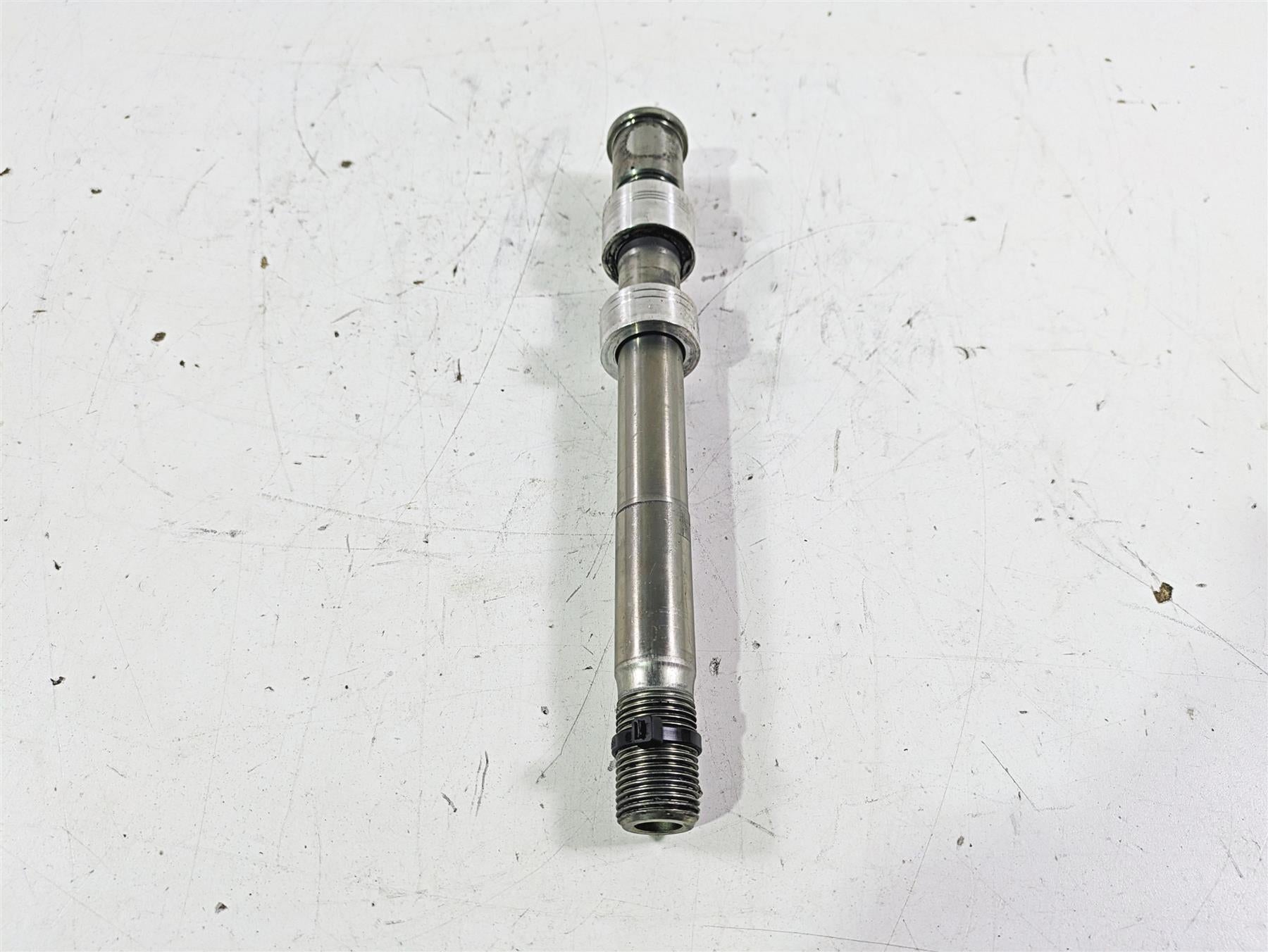 2021 Harley Softail FLSL Slim Front Wheel Spindle Axle 43000080 {{ shop.shopifyCountryName }} - Mototech271