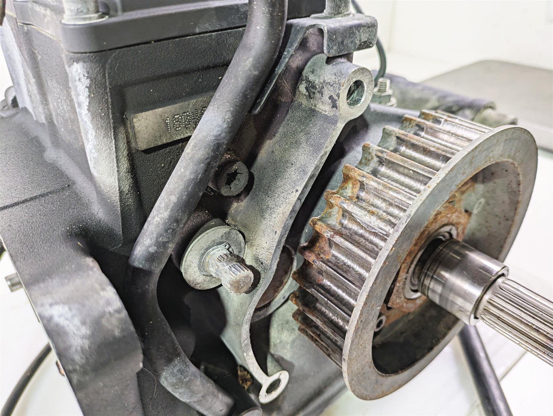 2018 Harley FLHCS Softail Heritage 115th 6-Sp Transmission Gear Box M8 35000198A {{ shop.shopifyCountryName }} - Mototech271