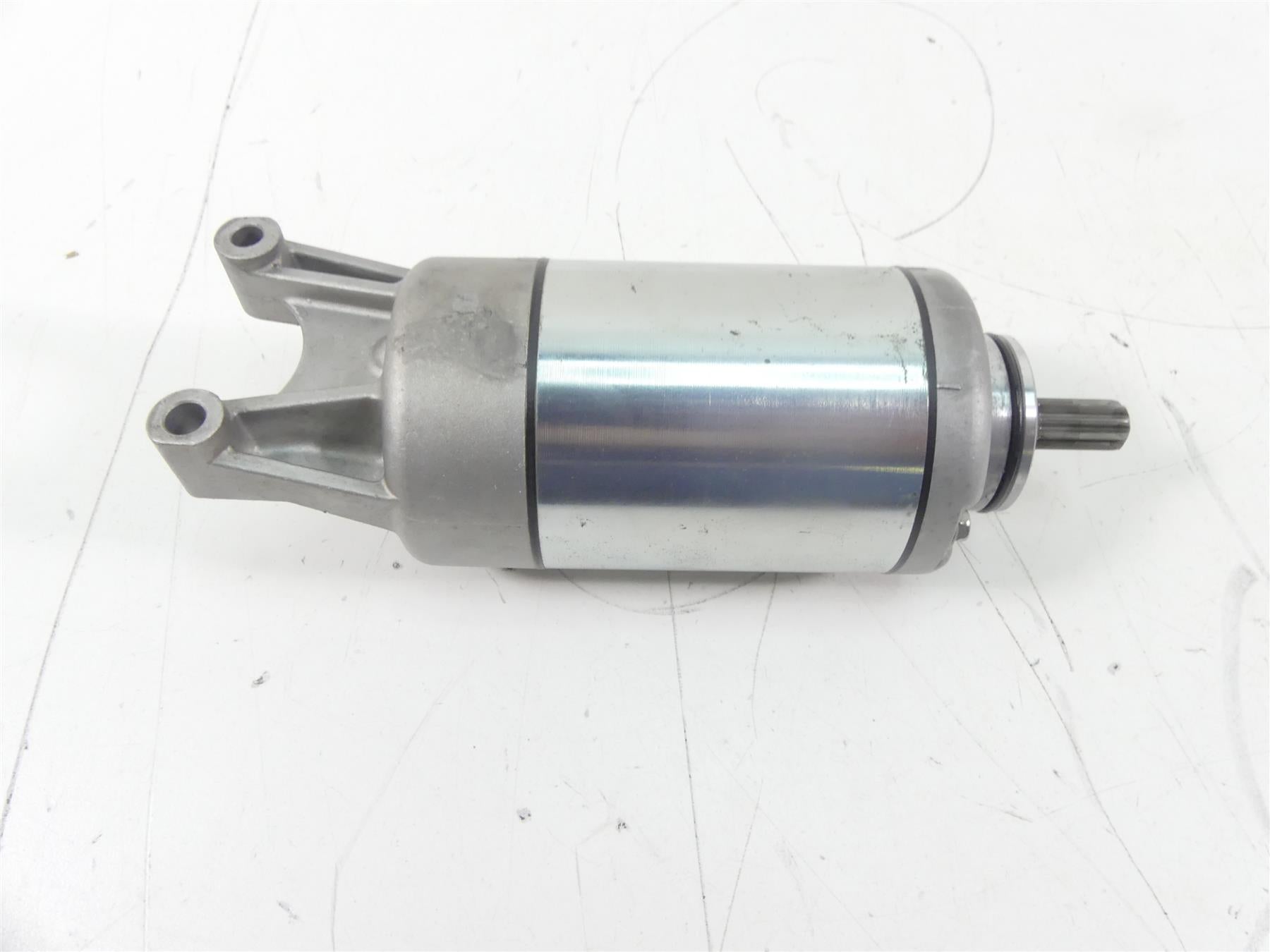2015 KTM 1190 Adventure R Engine Starter Motor 60440001000 {{ shop.shopifyCountryName }} - Mototech271