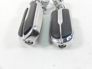 2009 Harley FLHTCU SE4 CVO E-Glide Oem Highway Footpeg Foot Peg Set 50988-02A | Mototech271