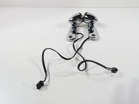 2010 Harley Touring FLHX Street Glide Front Blinker & Mounts 69278-06 69279-06 {{ shop.shopifyCountryName }} - Mototech271