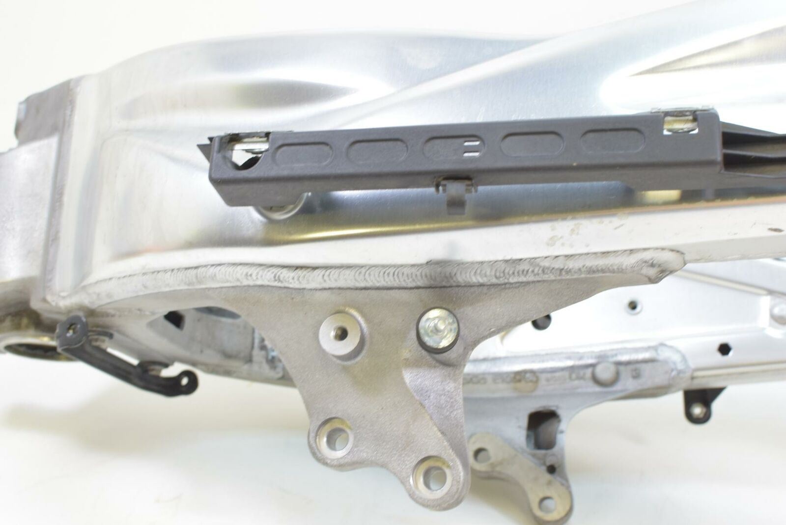 2008 Aprilia RSV2 RSV1000 R Straight Main Frame Chassis Cln Ez Registr AP8146974 {{ shop.shopifyCountryName }} - Mototech271
