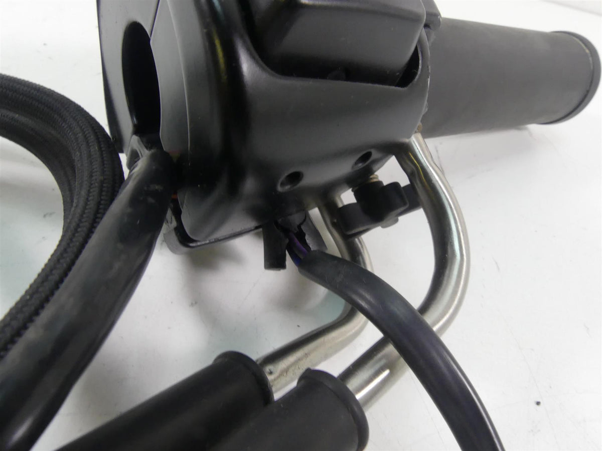2015 Harley FXDF Dyna Fat Bob Right Control Switch Throttle + Blinker 72944-12 {{ shop.shopifyCountryName }} - Mototech271