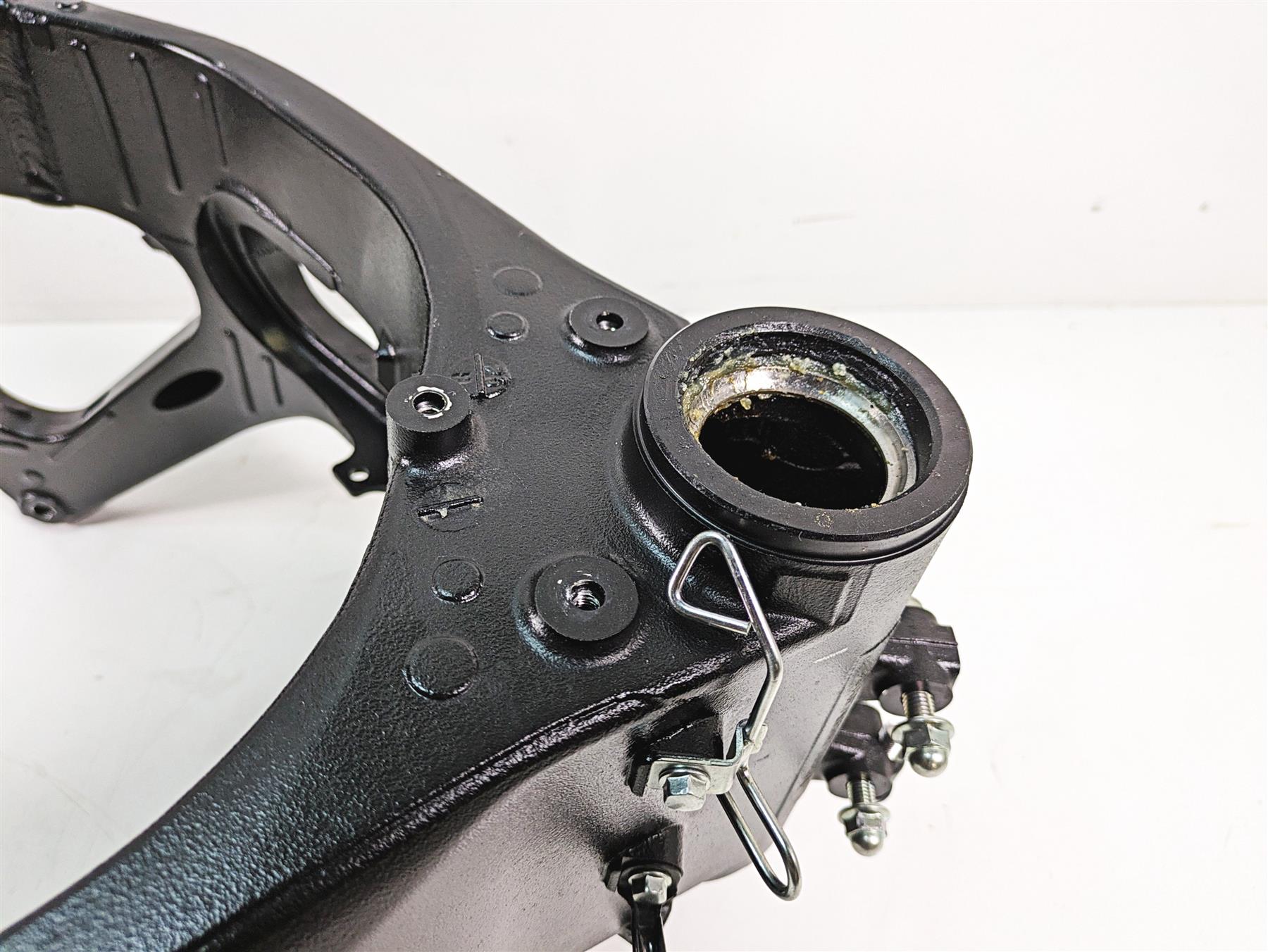 2022 Suzuki GSXR 750 Damaged Main Frame Chassis With Texas Salvage Title 41100-15J00-YAP {{ shop.shopifyCountryName }} - Mototech271