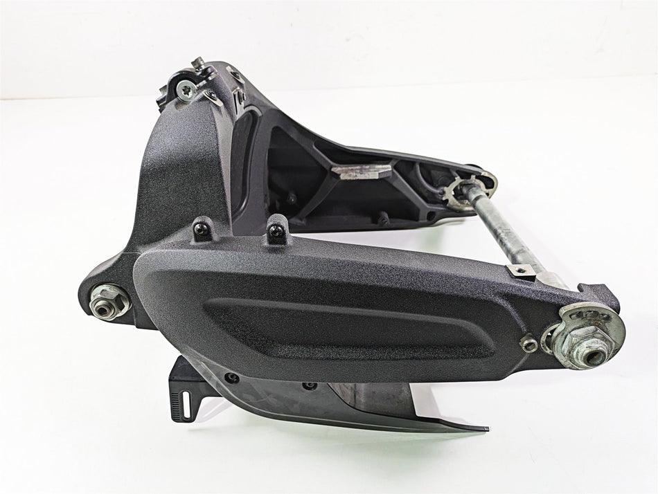 2019 Harley Softail FXDR 114 Rear Swing Arm Swingarm & Axle Set 47400114 {{ shop.shopifyCountryName }} - Mototech271