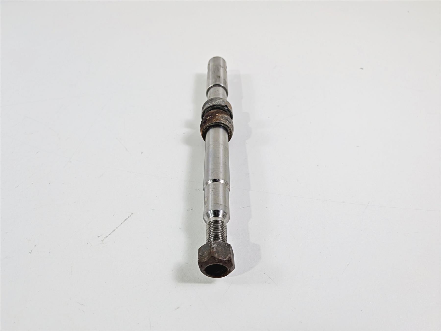 2002 Harley Davidson XLH883 Sportster Front Wheel Spindle Axle 43895-00 {{ shop.shopifyCountryName }} - Mototech271