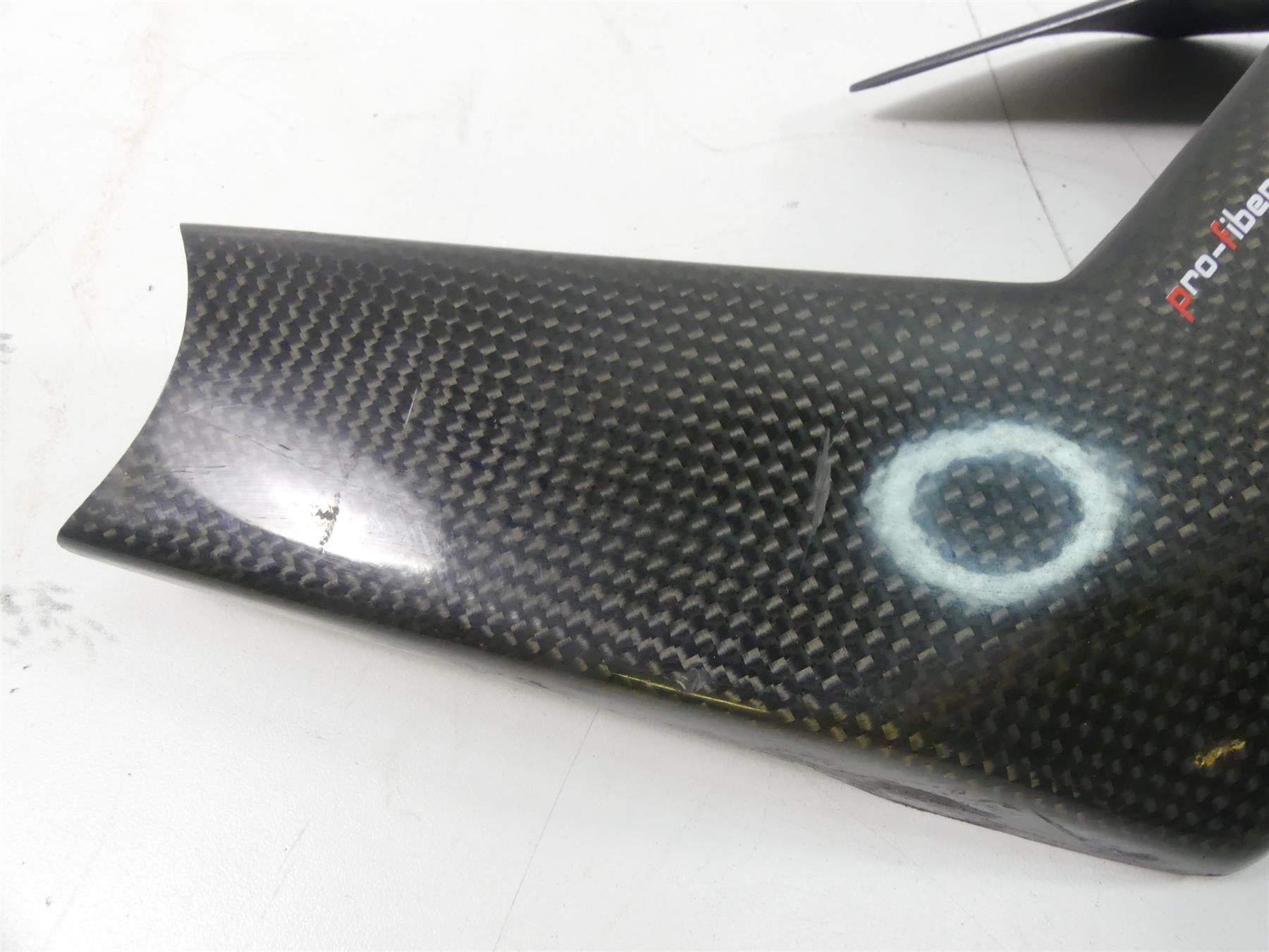 2004 Aprilia RSV1000 R Mille Pro-Fiber Gloss Carbon Swingarm Cover Fairing {{ shop.shopifyCountryName }} - Mototech271