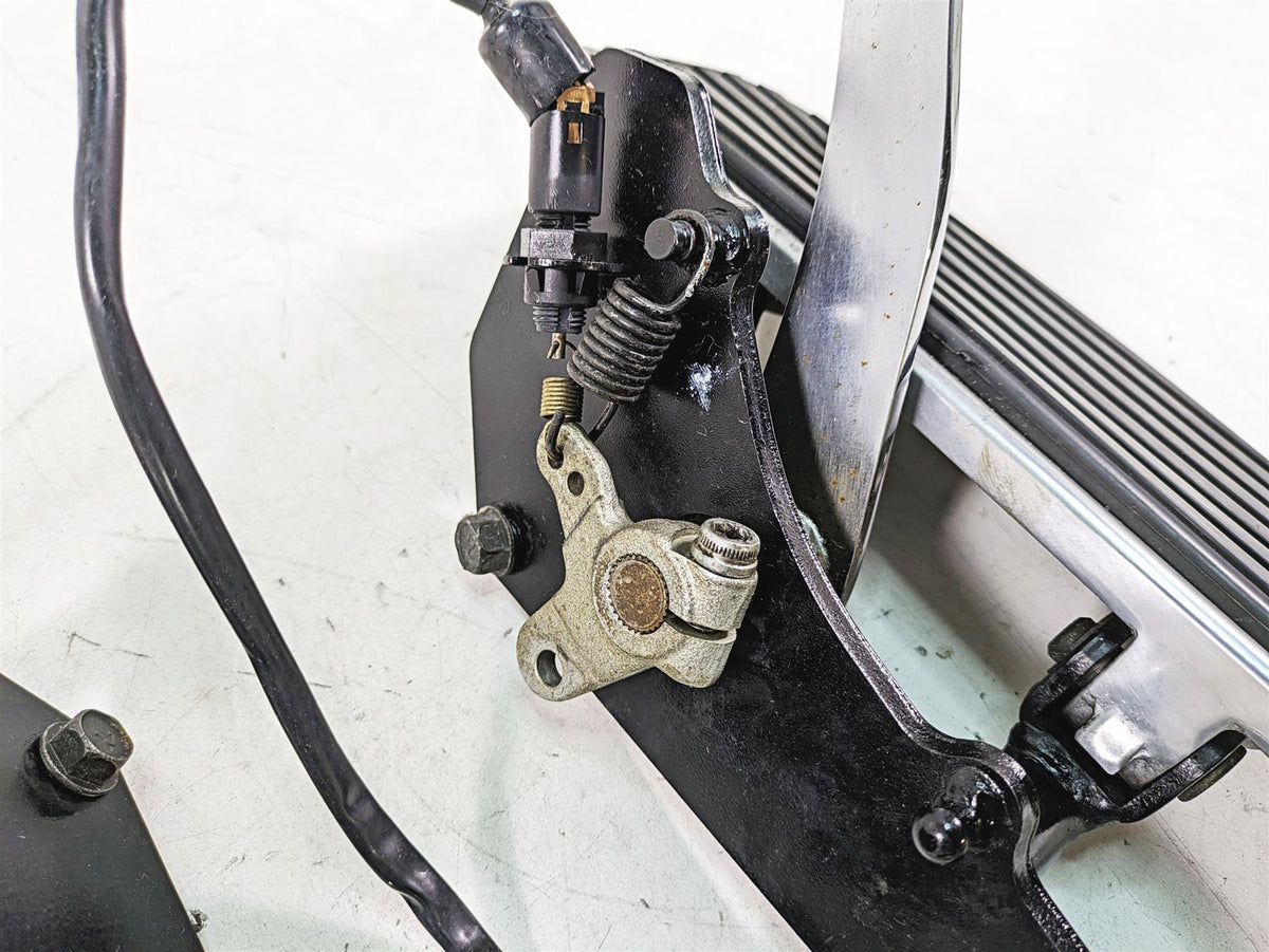 1997 Kawasaki VN1500 Vulcan Front Rider Footpeg Shift Brake Pedal Set 34003-1290 {{ shop.shopifyCountryName }} - Mototech271