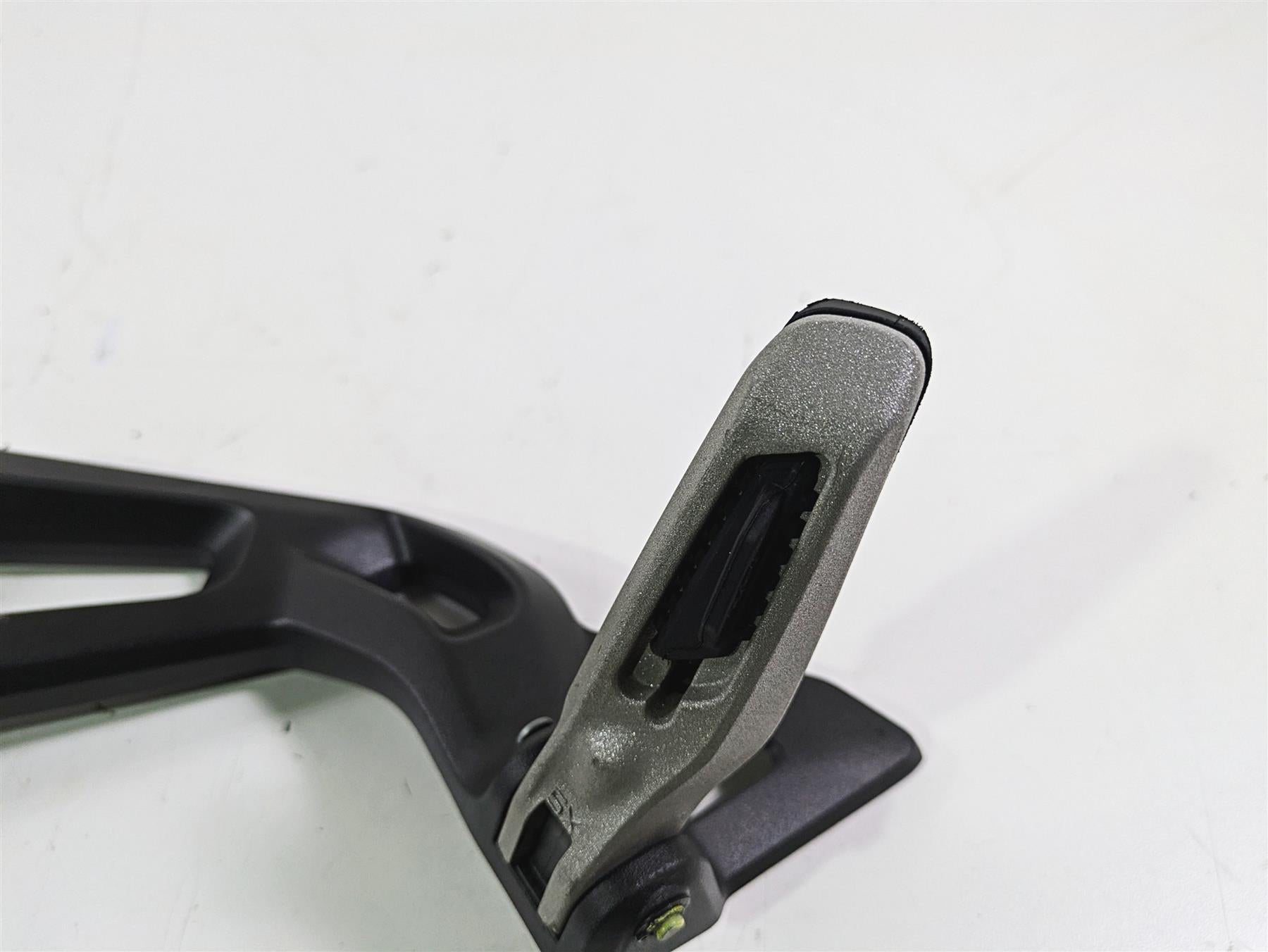 2023 Ducati Monster 937 SP Left Footpeg Set & Shifter F 82414032AA S 45623511AA {{ shop.shopifyCountryName }} - Mototech271