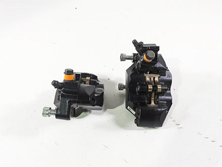 2018 Indian Chieftain Dark Horse Front Brake Caliper Set 1912390 1912391 {{ shop.shopifyCountryName }} - Mototech271