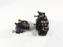 Load image into Gallery viewer, 2018 Indian Chieftain Dark Horse Front Brake Caliper Set 1912390 1912391 | Mototech271
