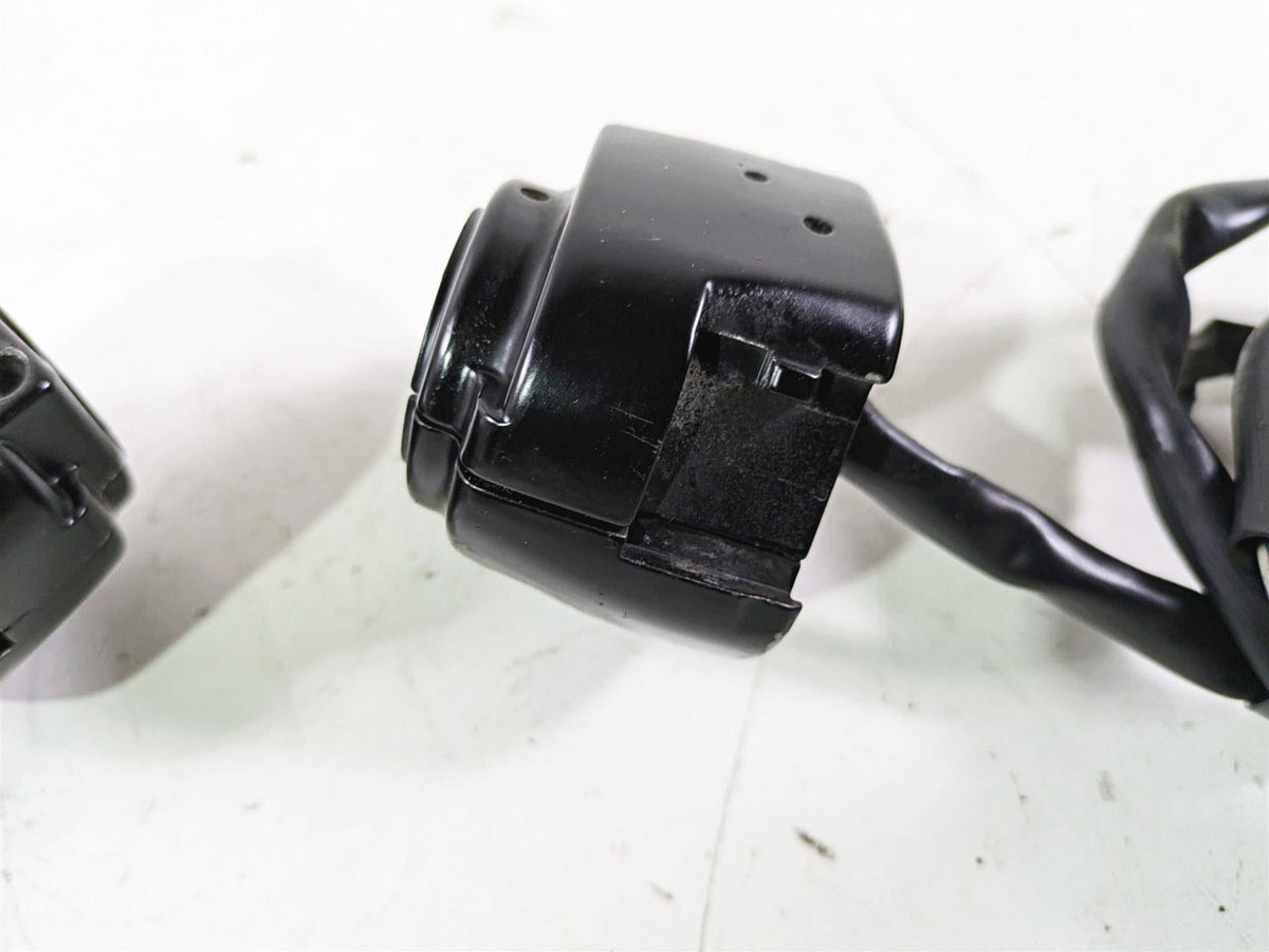 2005 Harley Softail FLSTSCI Heritage Springer Control Switch Set -Read 71682-06A {{ shop.shopifyCountryName }} - Mototech271