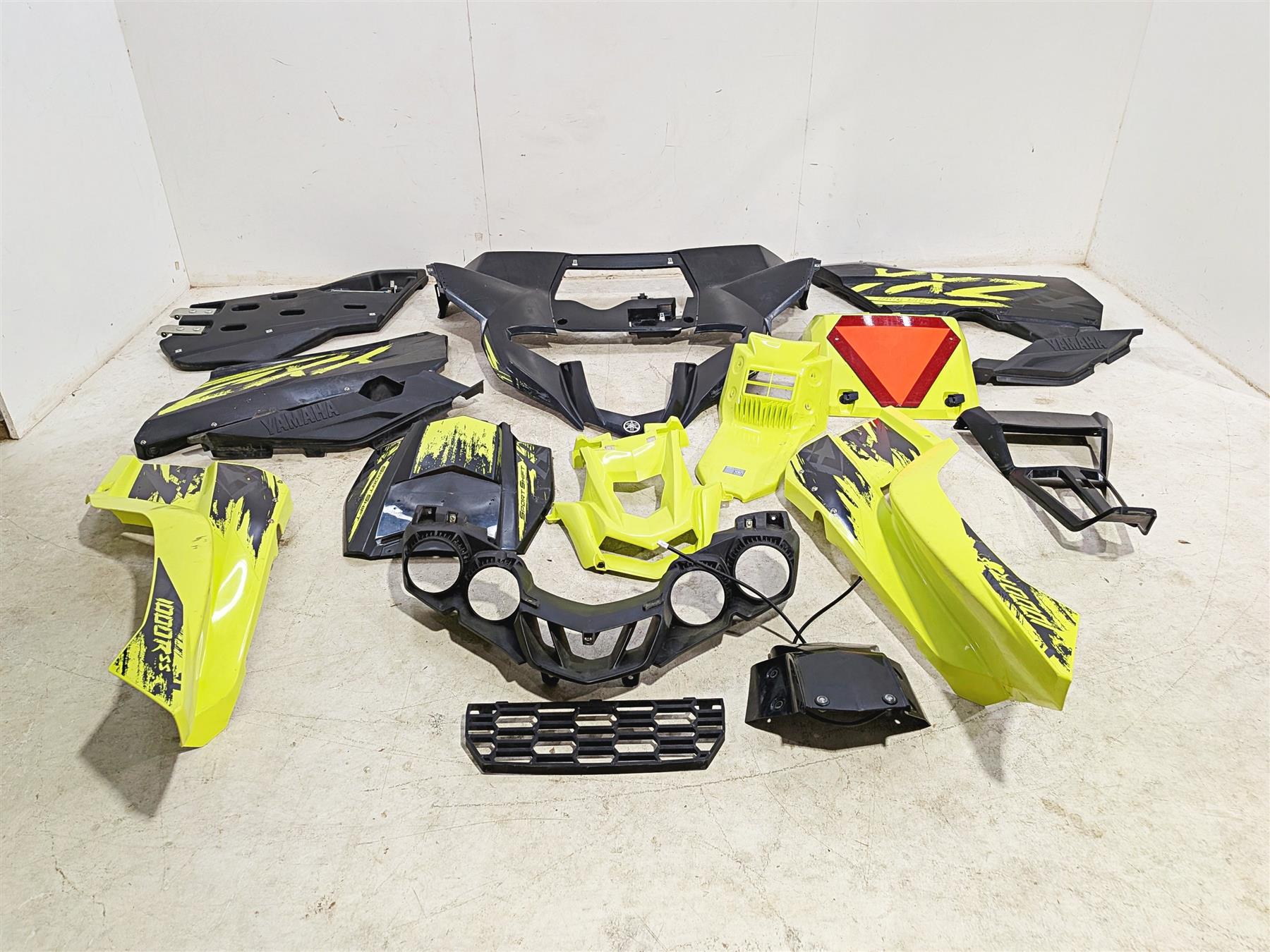 2021 Yamaha YXZ1000R EPS SS SE Yellow Outer Fairing Fenders Grille 2HC-F1511-40 {{ shop.shopifyCountryName }} - Mototech271