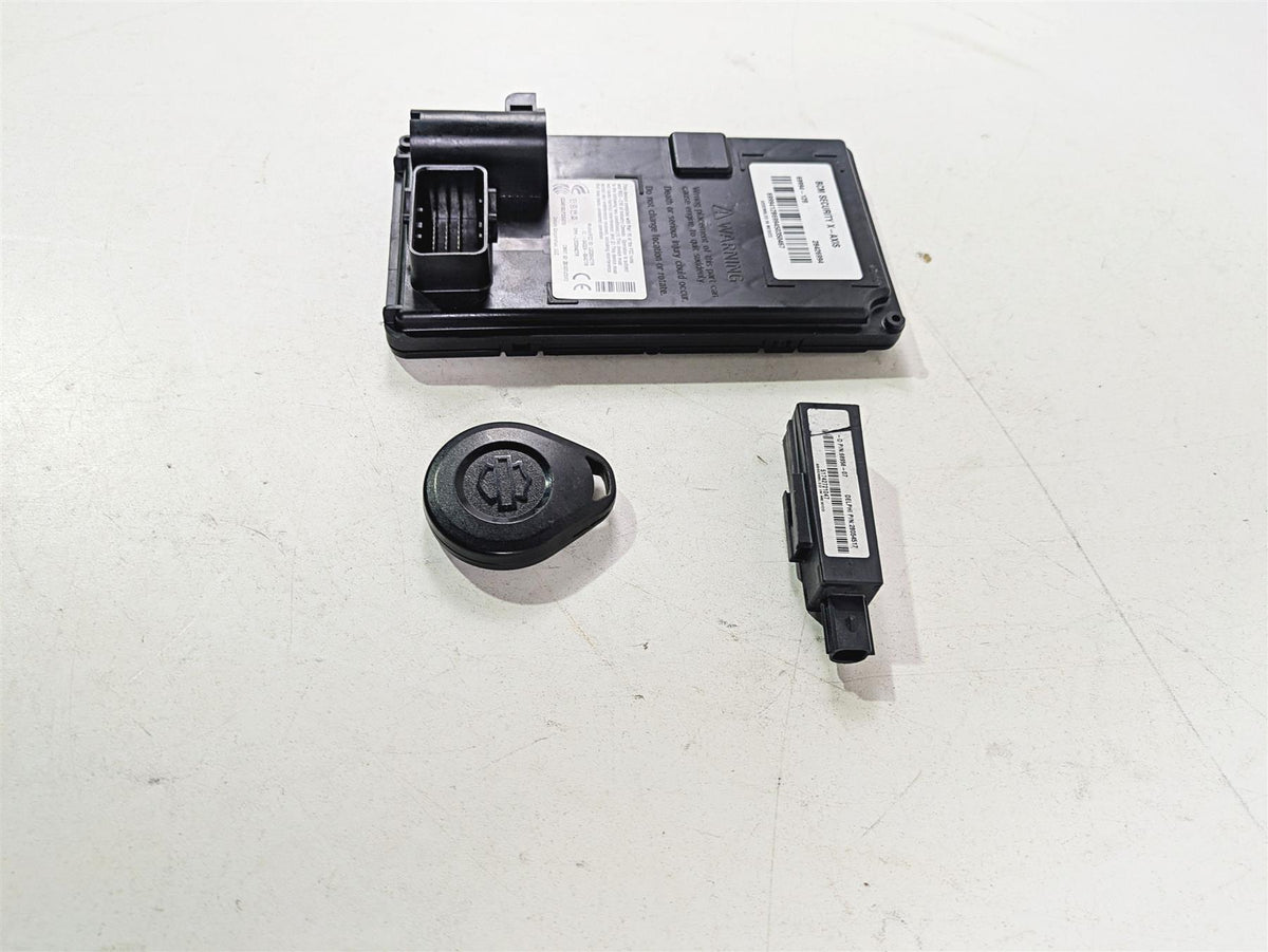 2015 Harley Touring FLHTKL Electra Glide Bcm Security Control Module 69994-12B {{ shop.shopifyCountryName }} - Mototech271