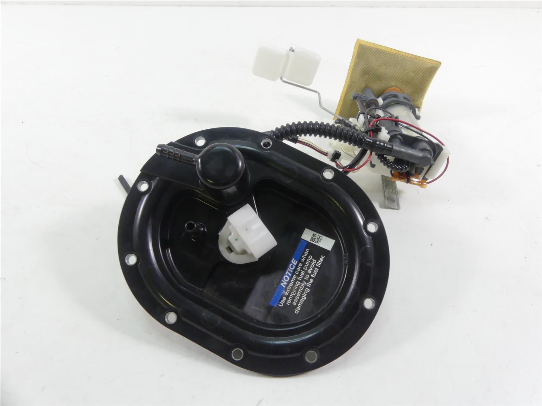 2016 Indian Chieftain Dark Horse Fuel Gas Petrol Pump 2521787 7185014 {{ shop.shopifyCountryName }} - Mototech271