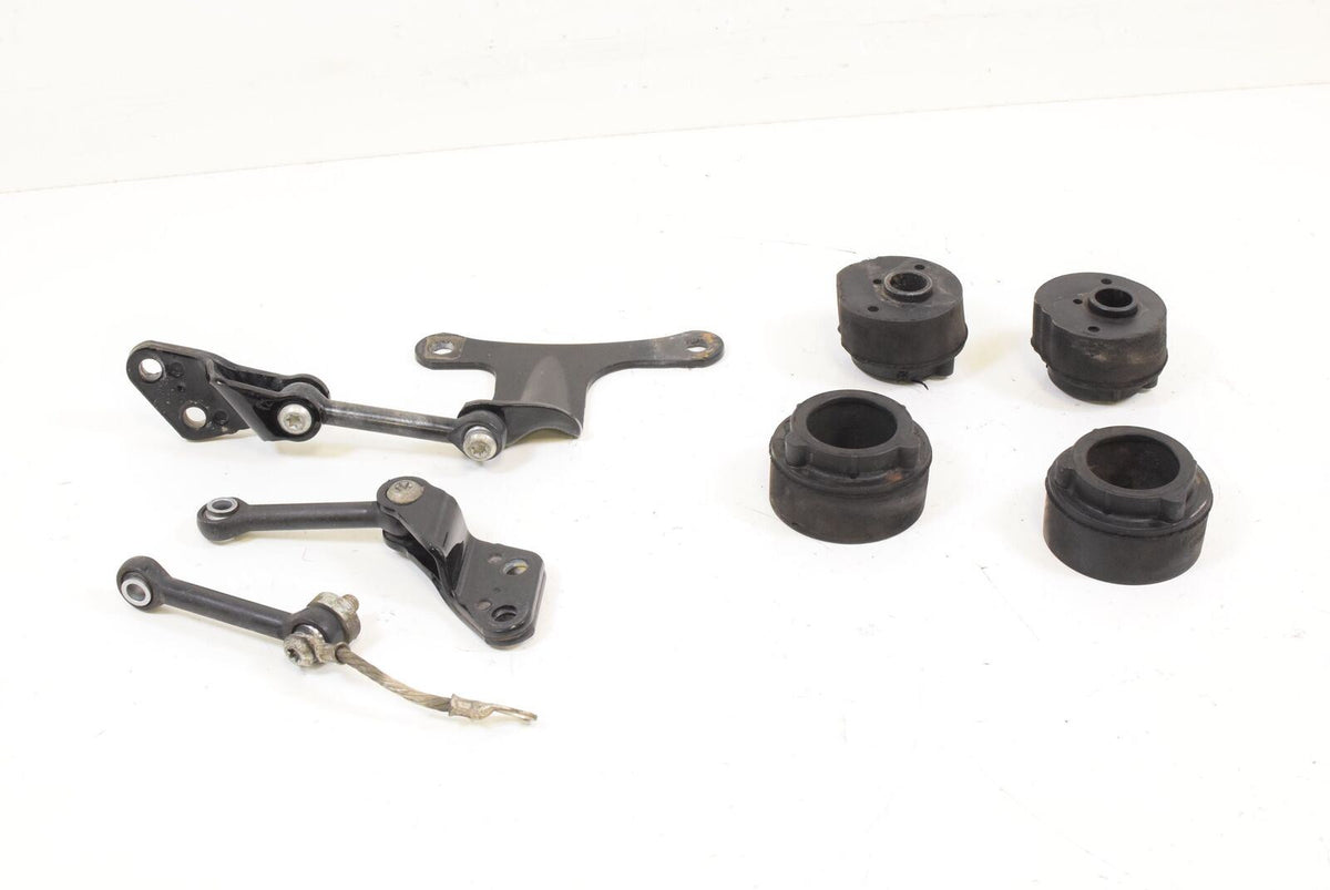 2015 Harley Sportster XL1200 V SEVENTY-TWO Engine to Motor Mount SET 47471-04A {{ shop.shopifyCountryName }} - Mototech271