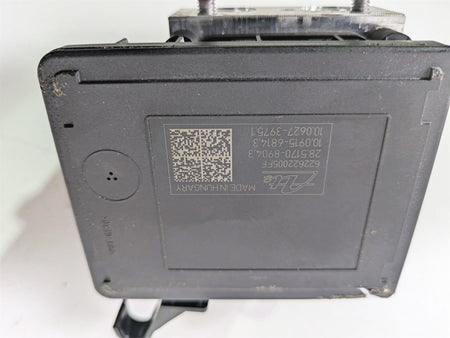 2024 Triumph Street Triple 765 R Abs Brake Pump Unit Module - Read T2029325 {{ shop.shopifyCountryName }} - Mototech271