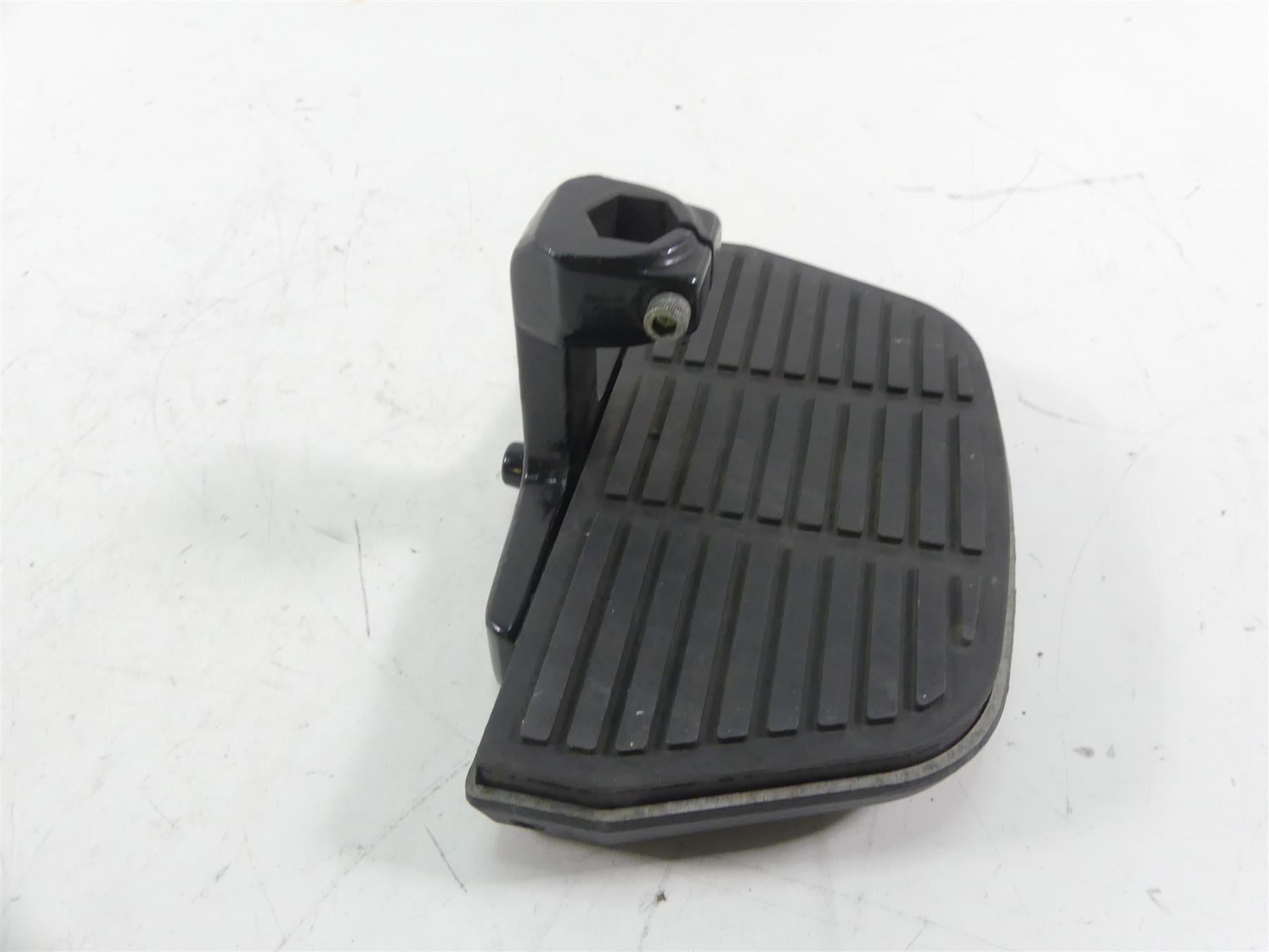 1989 Harley Touring FLTC Tour Glide Rear Passenger Floor Board 52713-91 {{ shop.shopifyCountryName }} - Mototech271