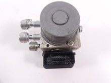 Load image into Gallery viewer, 2018 Kawasaki Ninja H2 ZX1002 SX SE Abs Brake Unit Pump Module 16082-0789
