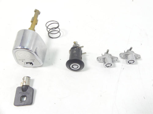 2007 Harley FLHTCU SE2 CVO Electra Glide Ignition Key Lock Set 71530-03C | Mototech271