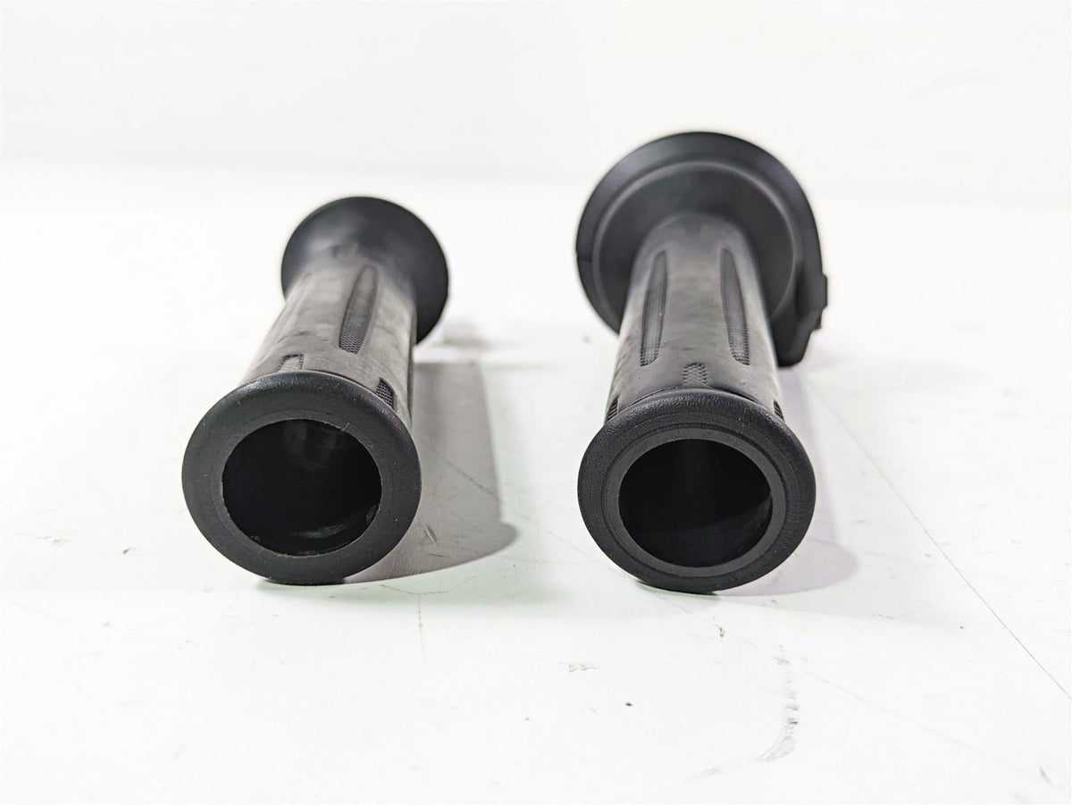 2019 BMW S1000XR K49 Heated Left Right Hand Grip -Cruise 61318552124 61318554007 {{ shop.shopifyCountryName }} - Mototech271