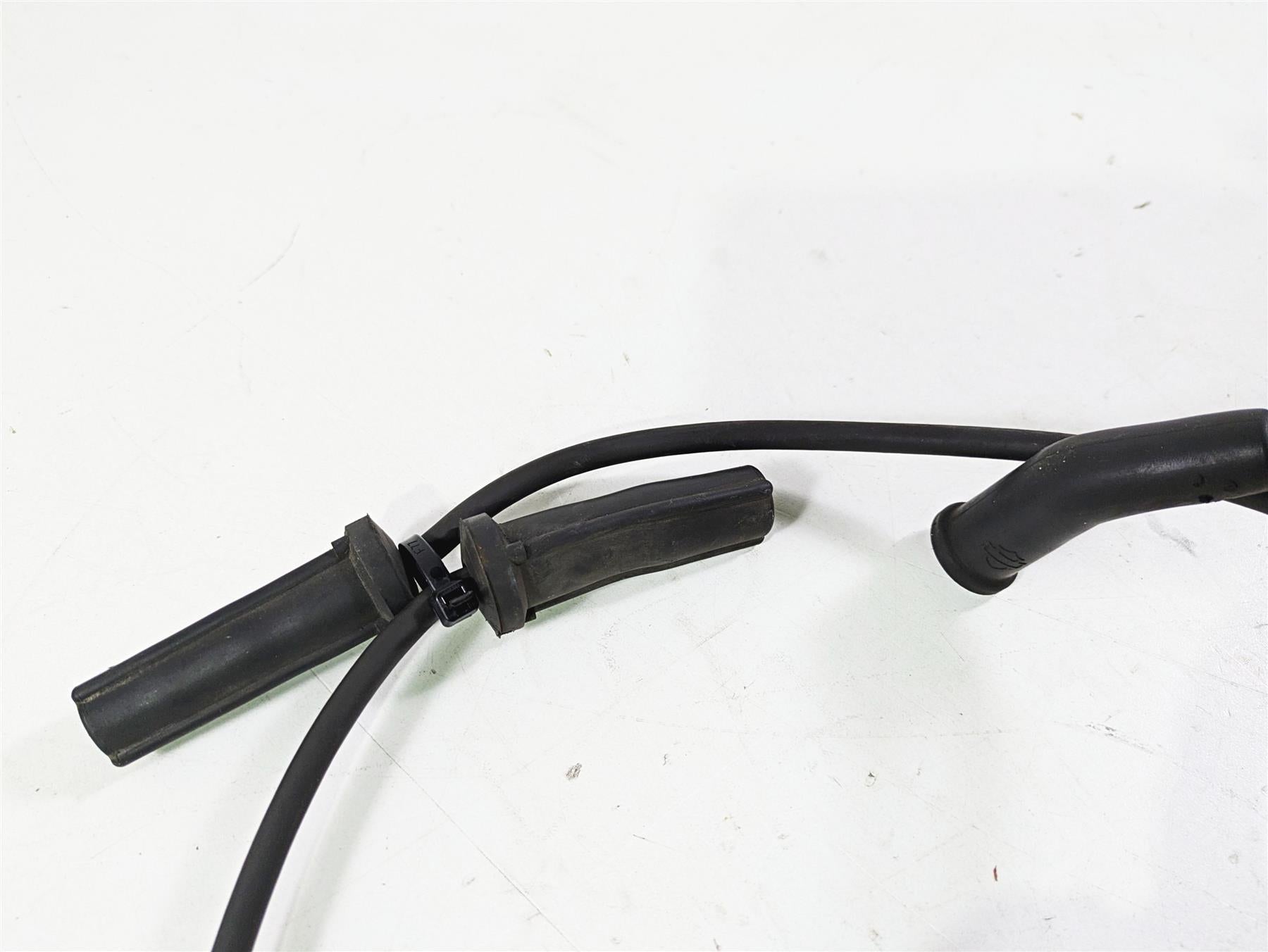 2018 Harley Softail FXFBS Fat Bob Ignition Coil Wires Plugs Set 31600067 {{ shop.shopifyCountryName }} - Mototech271