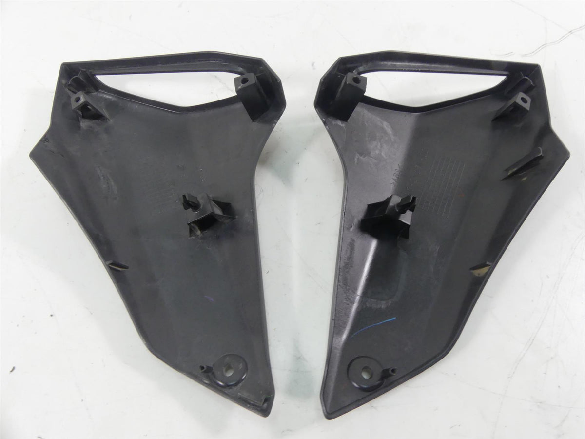 2015 Yamaha MT09 FZ09 Fuel Gas Tank Side Fairing Set 1RC-24108-00-00 {{ shop.shopifyCountryName }} - Mototech271