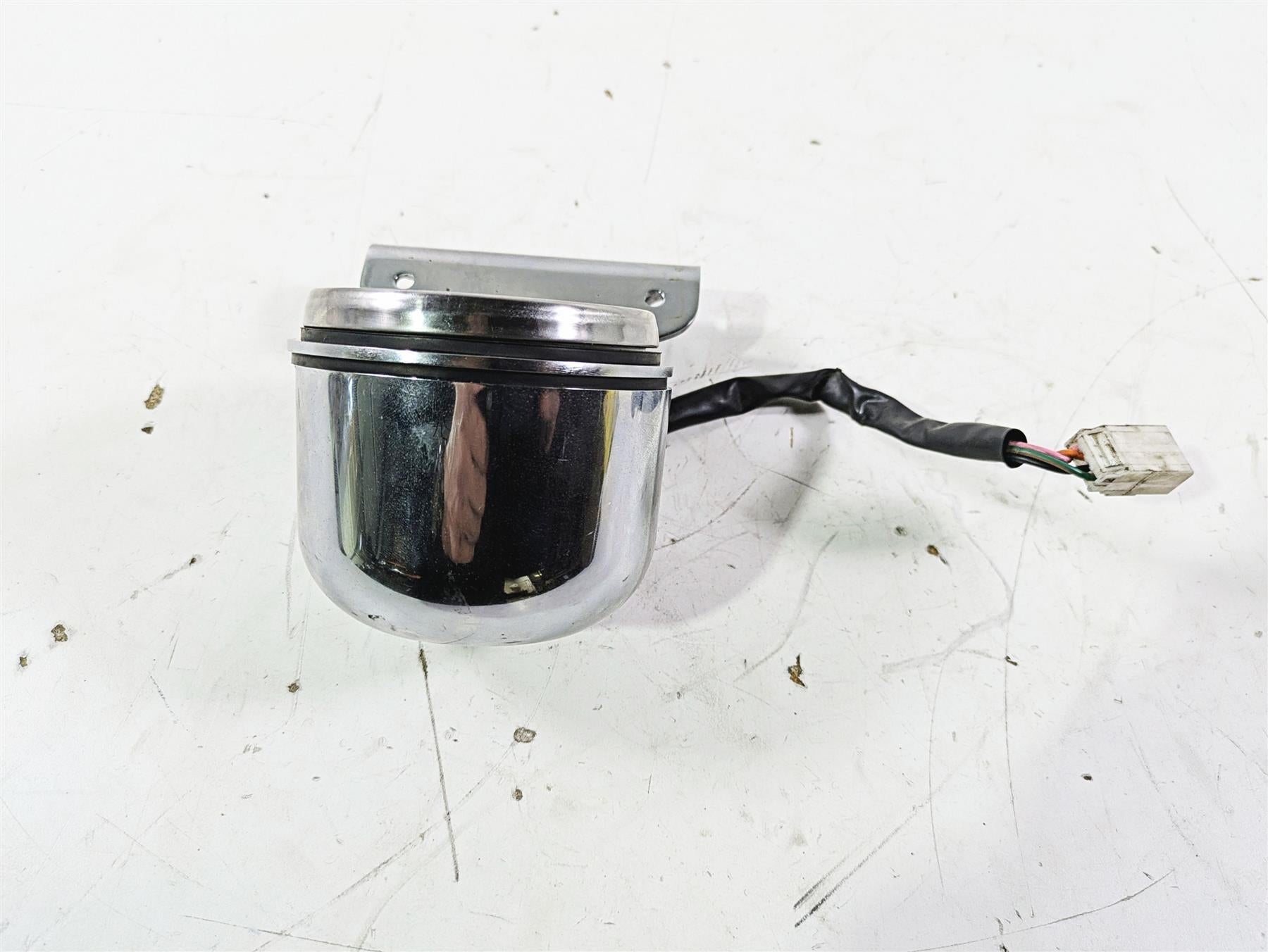 2004 Victory Kingpin Speedometer Gauge Instrument & Mount 35k 3280405 5246295 {{ shop.shopifyCountryName }} - Mototech271