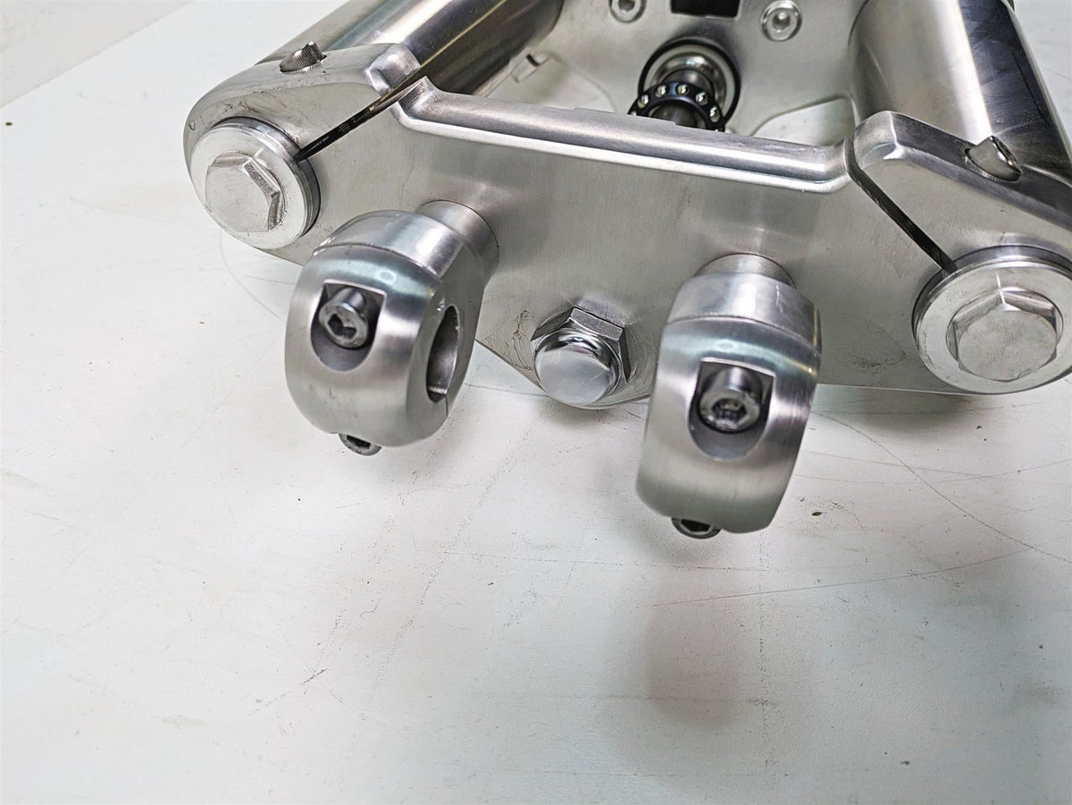 2011 Triumph America Straight Front Forks Triple Tree Axle Riser Set T2041404 {{ shop.shopifyCountryName }} - Mototech271