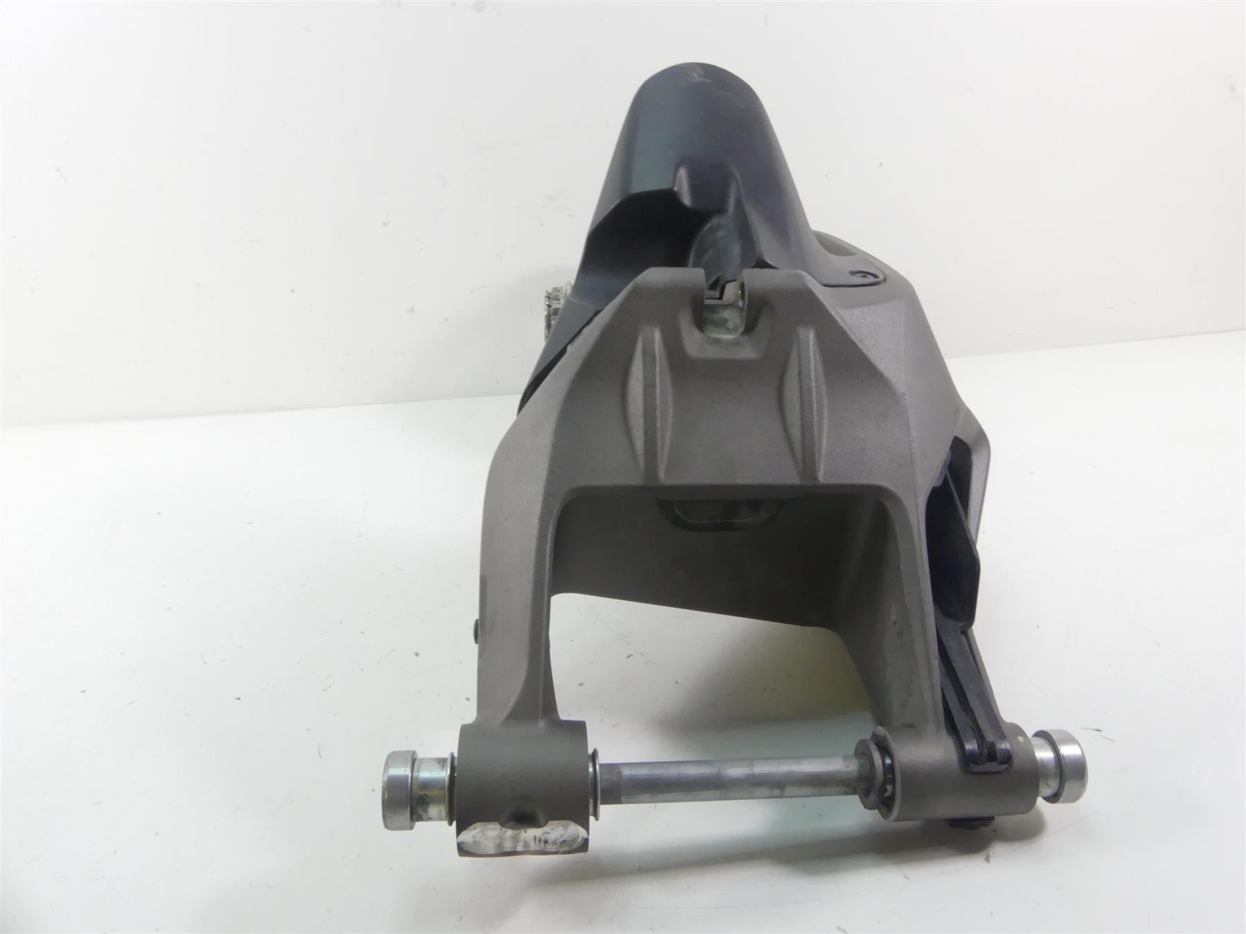 2015 Ducati Monster 1200 S Swingarm Swing Arm Axle Set - Read 37021381 819Z0021 {{ shop.shopifyCountryName }} - Mototech271