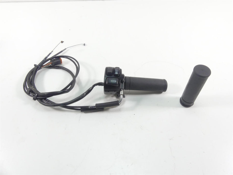 1999 Harley FXSTS Softail Springer Right Hand Throttle Control Switch 71684-06A {{ shop.shopifyCountryName }} - Mototech271