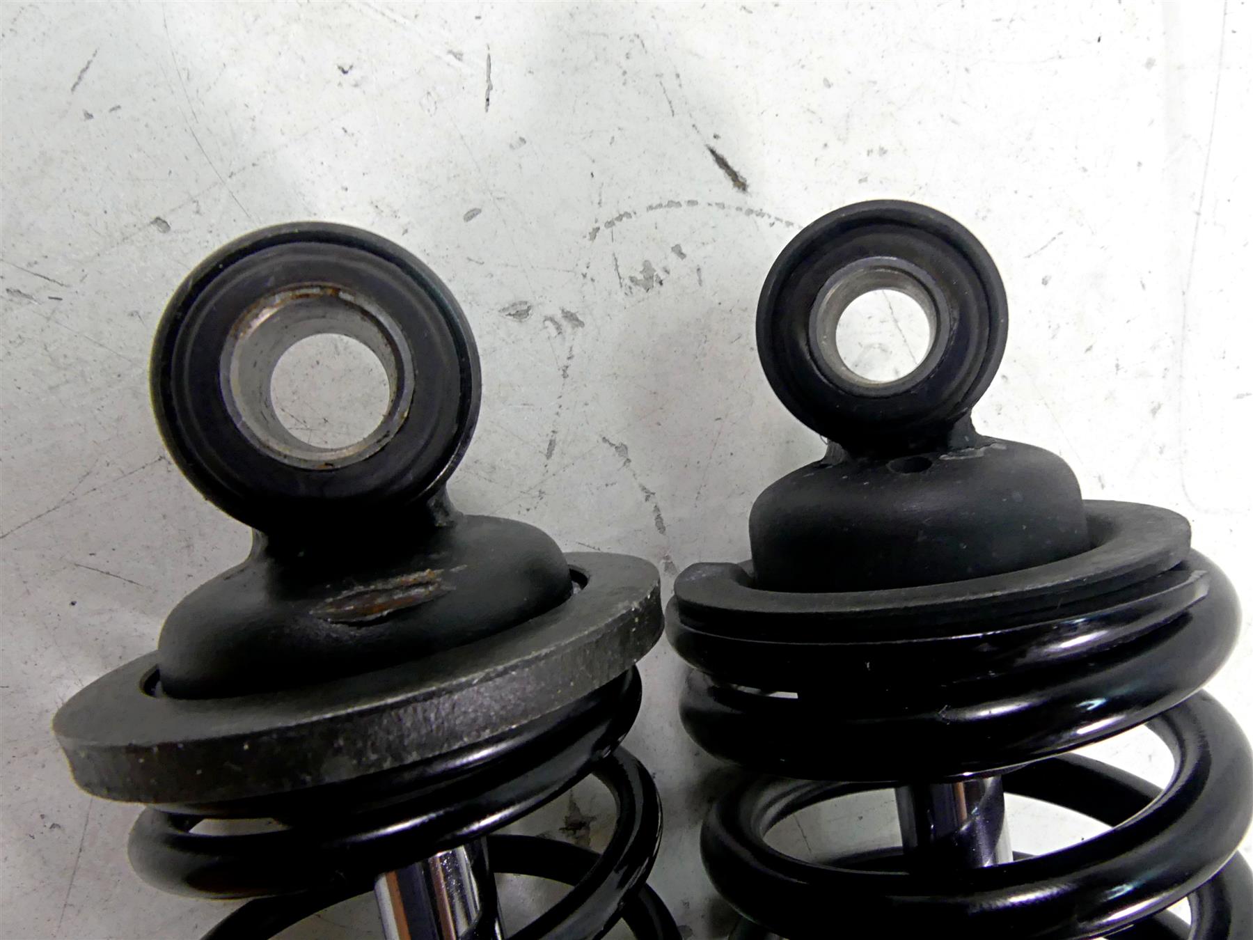 2015 Harley Touring FLHXS Street Glide Rear Shock Set 54000081 54000082 {{ shop.shopifyCountryName }} - Mototech271
