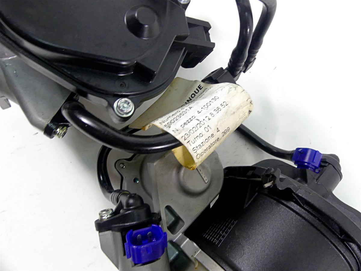2012 Ducati Panigale 1199S Mikuni Throttle Body Set & Air Box Cover 28240892A {{ shop.shopifyCountryName }} - Mototech271