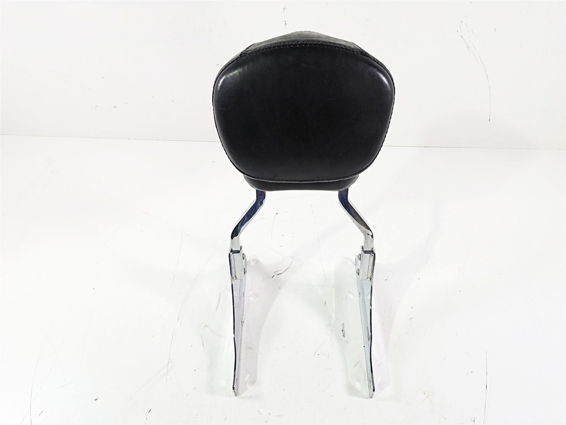 2004 Harley FLSTCI Softail Heritage Passenger Backrest Sissy Bar 52731-00 {{ shop.shopifyCountryName }} - Mototech271