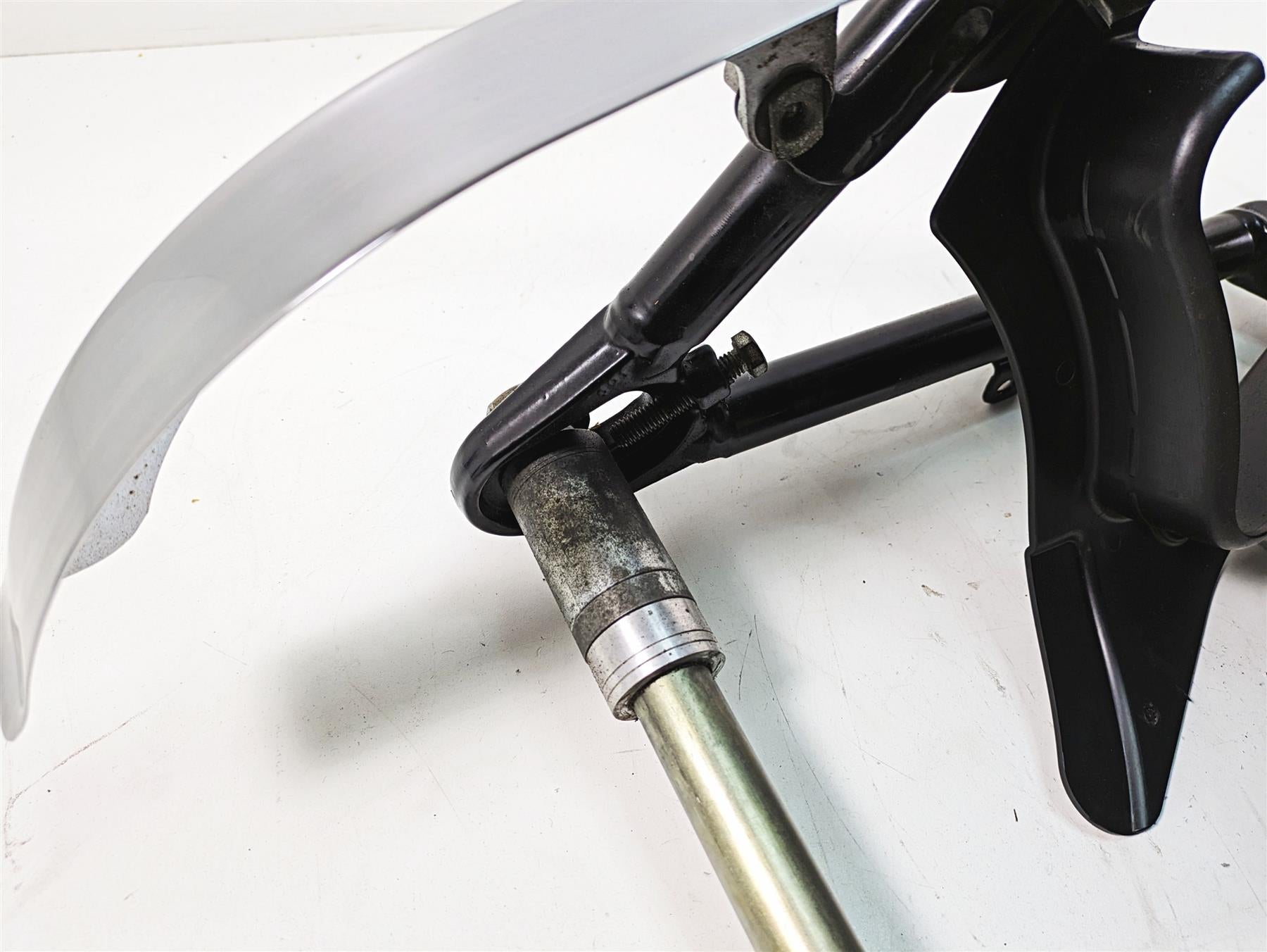 2013 Harley Softail FLSTC Heritage Classic Rear Swingarm & Guards 47573-11BHP {{ shop.shopifyCountryName }} - Mototech271