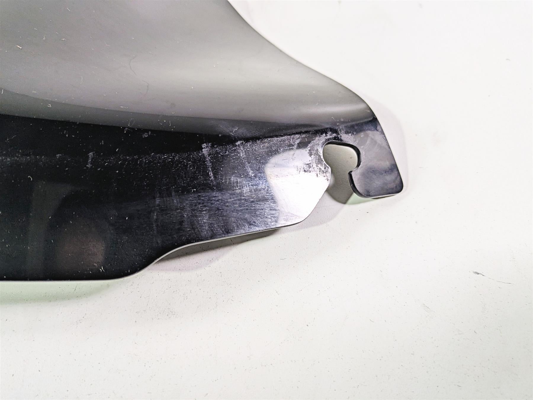 2009 Harley Touring FLHX Street Glide Klock Werks 8 1/2" Windshield 23100409 {{ shop.shopifyCountryName }} - Mototech271